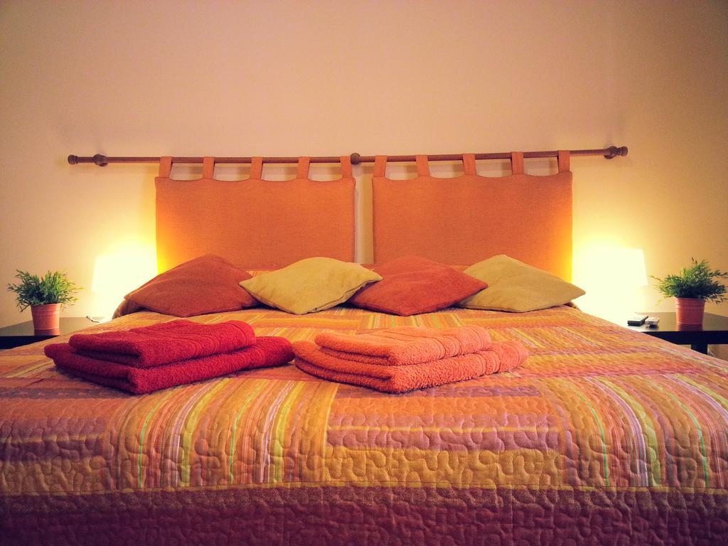 B&B Sunflower Κατάνια Δωμάτιο φωτογραφία