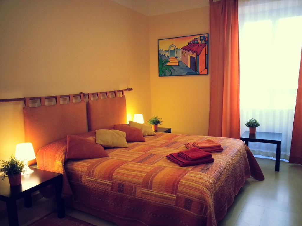 B&B Sunflower Κατάνια Δωμάτιο φωτογραφία